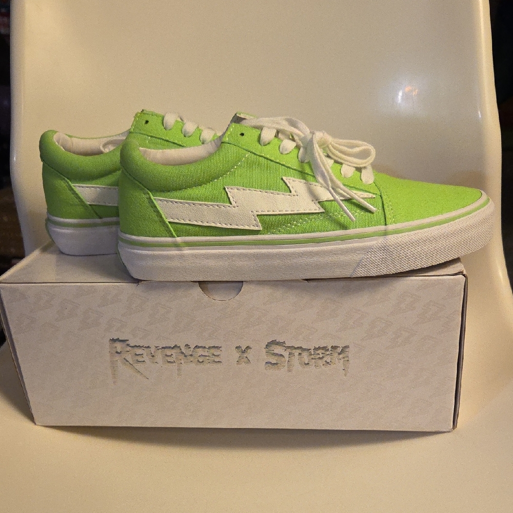 Youth Revenge X Storm Low Top Light Green White